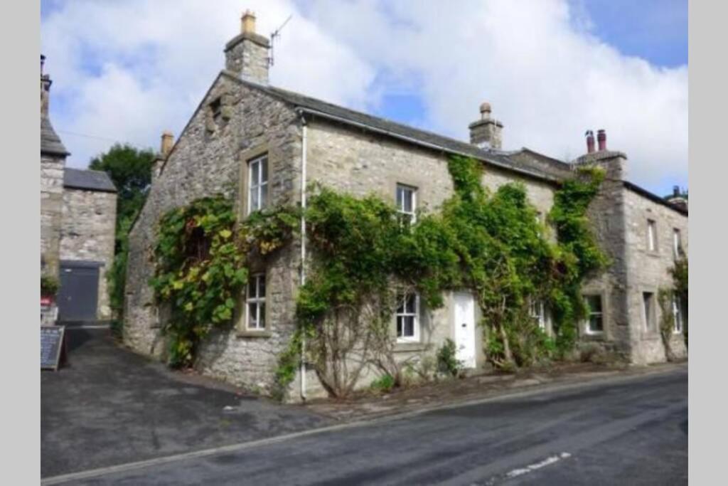 5 Star Cottage On The Green With Log Burner - Dog Friendly Austwick Luaran gambar