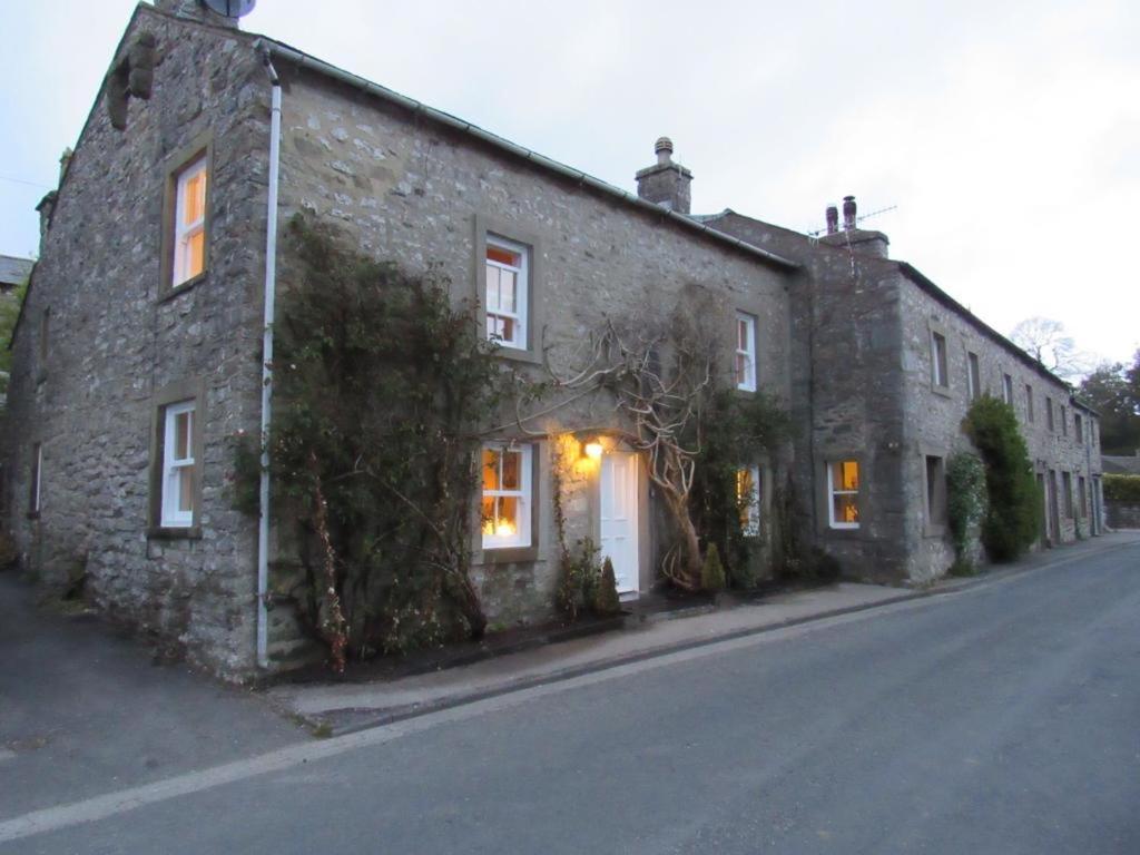 5 Star Cottage On The Green With Log Burner - Dog Friendly Austwick Luaran gambar